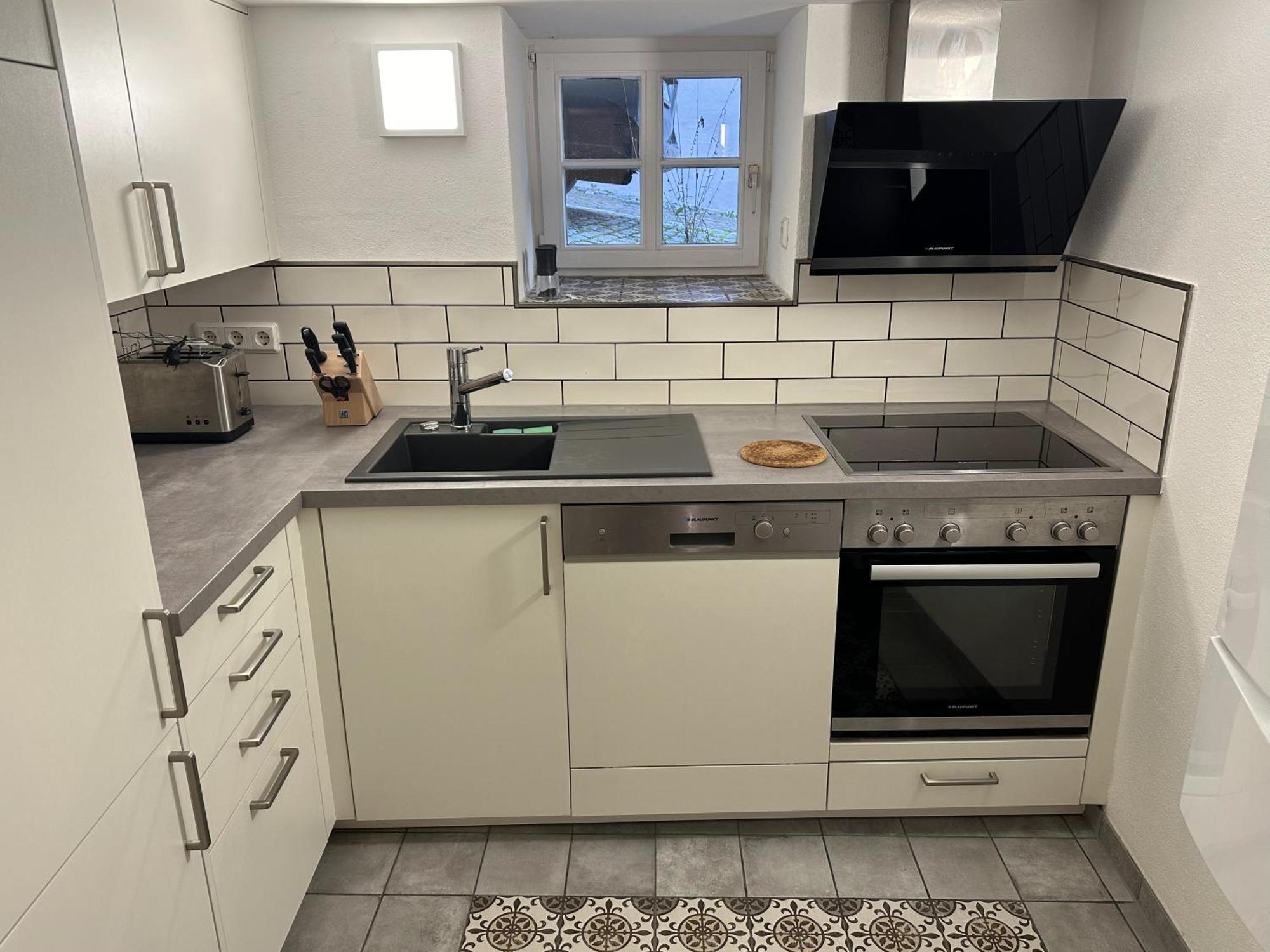 Ferienwohnung Uli24 - Zentral, Stilvoll, Ruhig ชเวบิชฮัลล์ ภายนอก รูปภาพ