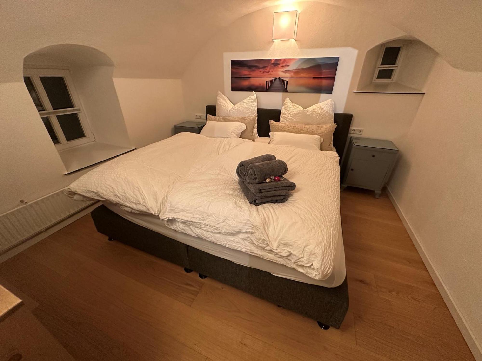 Ferienwohnung Uli24 - Zentral, Stilvoll, Ruhig ชเวบิชฮัลล์ ภายนอก รูปภาพ